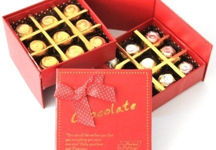 Chocolate gift baskets -Love shelf-Romance with 18 assorted chocolates