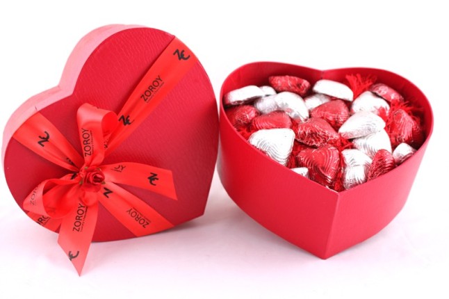 Valentines Special- Heart box with 27 milk chocolate hearts